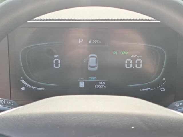 Thumbnail: 2025 Kia Niro - 16