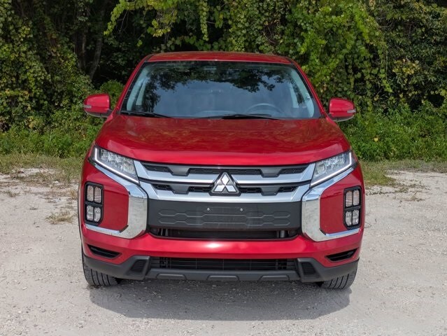 2024 Mitsubishi Outlander Sport ES LE SE photo 2