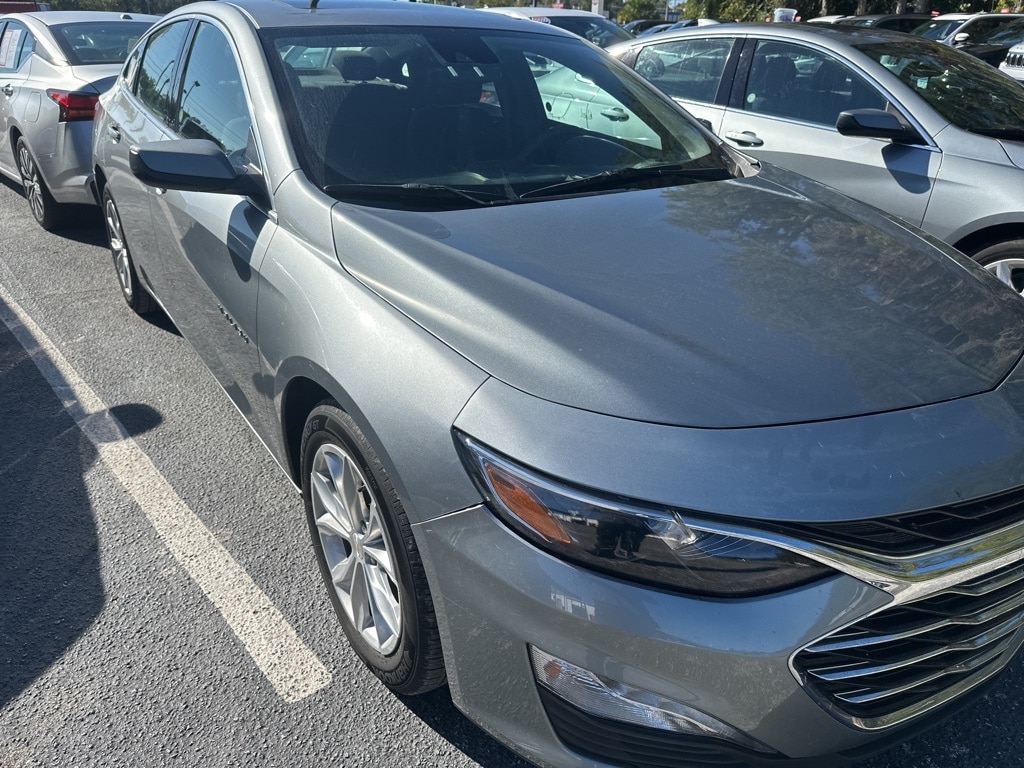 Thumbnail: 2024 Chevrolet Malibu - 3