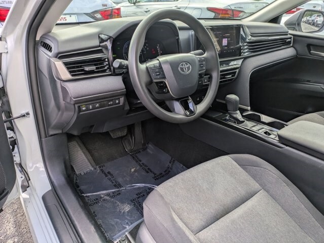 Thumbnail: 2025 Toyota Camry - 11
