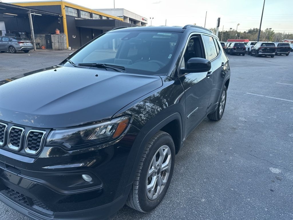 Certified 2025 Jeep Compass Latitude SUV