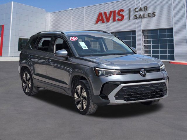 Thumbnail: 2025 Volkswagen Taos - 3