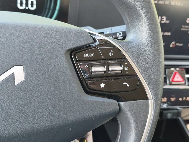 Thumbnail: 2025 Kia Niro - 21