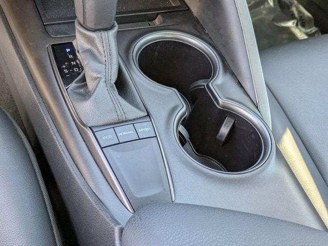 Thumbnail: 2024 Toyota Camry - 23