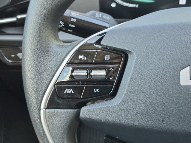 Thumbnail: 2025 Kia Niro - 20