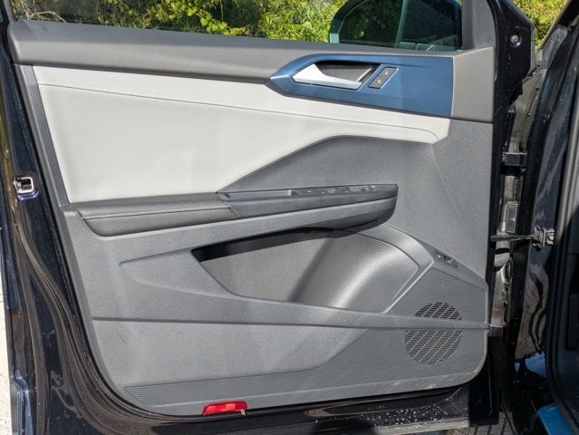 Thumbnail: 2024 Volkswagen Taos - 2