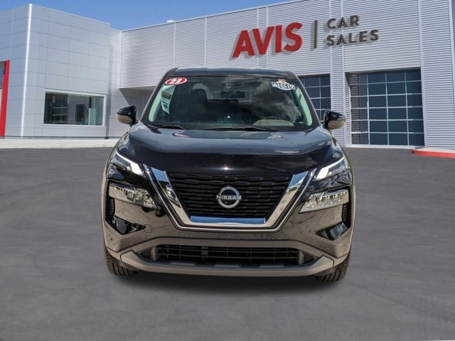2023 Nissan Rogue SV 2