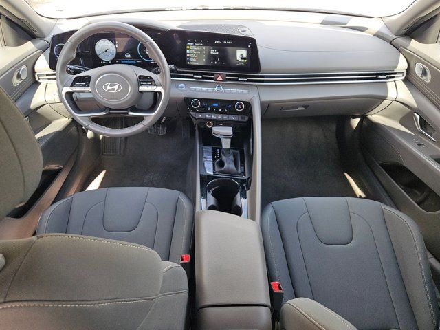 Thumbnail: 2025 Hyundai Elantra - 27