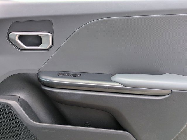 Thumbnail: 2025 Kia K4 - 32