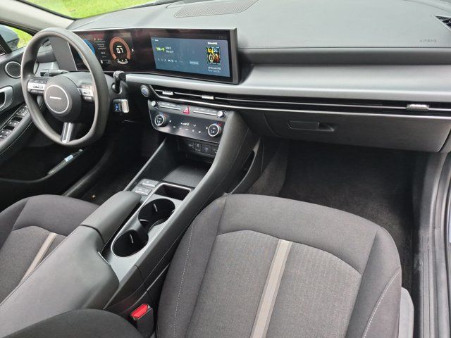 Thumbnail: 2025 Hyundai Sonata - 31