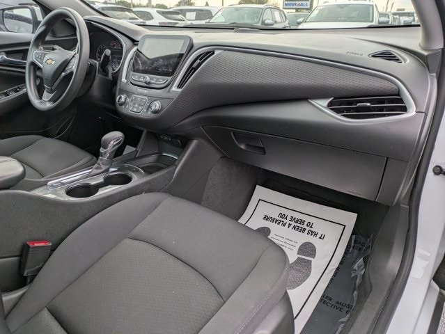 Thumbnail: 2024 Chevrolet Malibu - 26