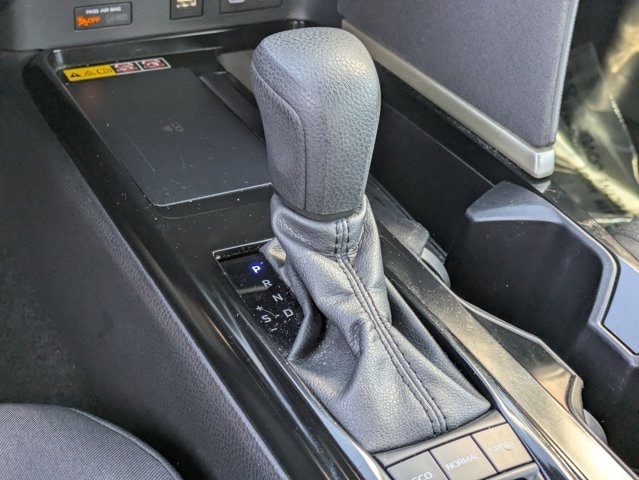 Thumbnail: 2025 Toyota Camry - 11