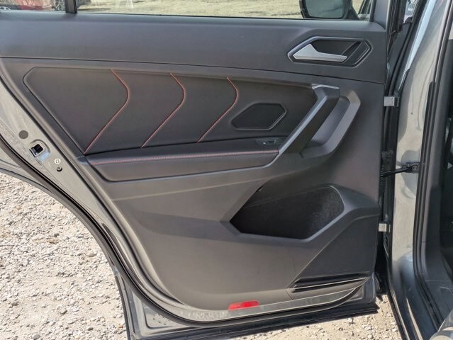 Thumbnail: 2024 Volkswagen Tiguan - 19