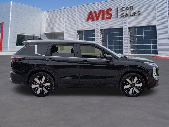 Thumbnail: 2025 Mitsubishi Outlander - 5