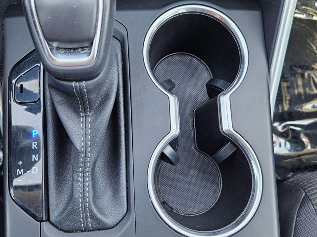 Thumbnail: 2024 Toyota Highlander - 23