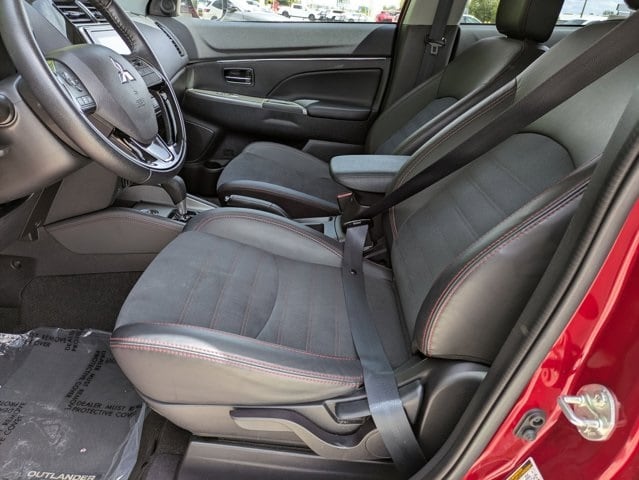 Thumbnail: 2024 Mitsubishi Outlander Sport - 24