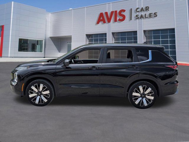 Thumbnail: 2025 Mitsubishi Outlander - 10