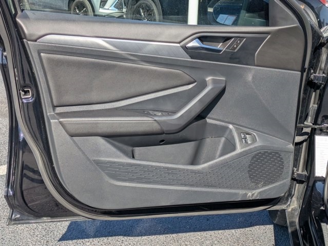 Thumbnail: 2024 Volkswagen Jetta - 2