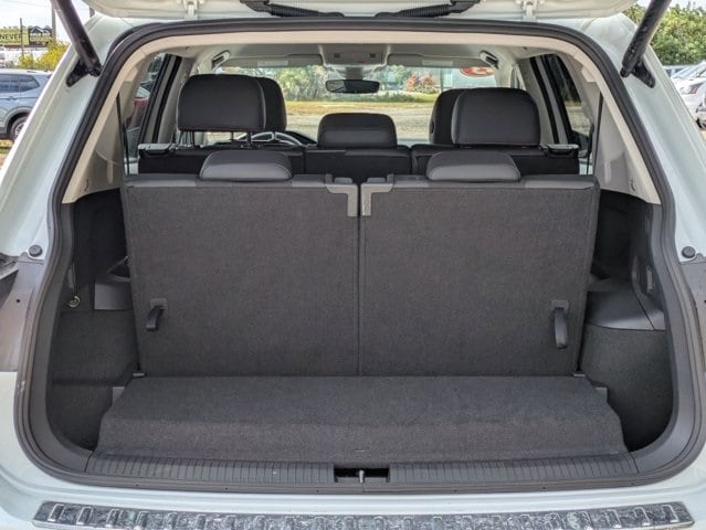 Thumbnail: 2024 Volkswagen Tiguan - 22