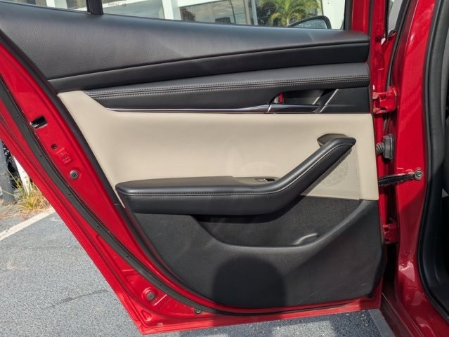 Thumbnail: 2025 Mazda Mazda3 - 19