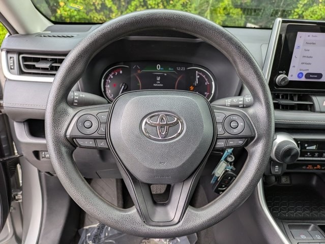 Thumbnail: 2024 Toyota RAV4 - 22