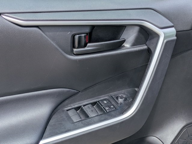 Thumbnail: 2024 Toyota RAV4 - 10