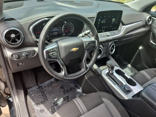 Thumbnail: 2025 Chevrolet Blazer - 15