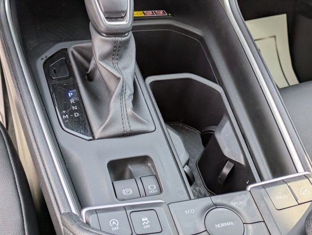 Thumbnail: 2025 Toyota Grand Highlander - 16