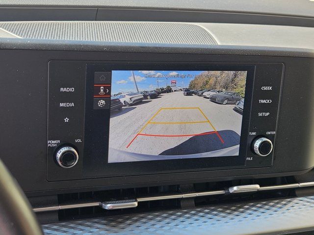 Thumbnail: 2024 Kia Carnival - 17