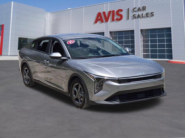 Thumbnail: 2025 Kia K4 - 3
