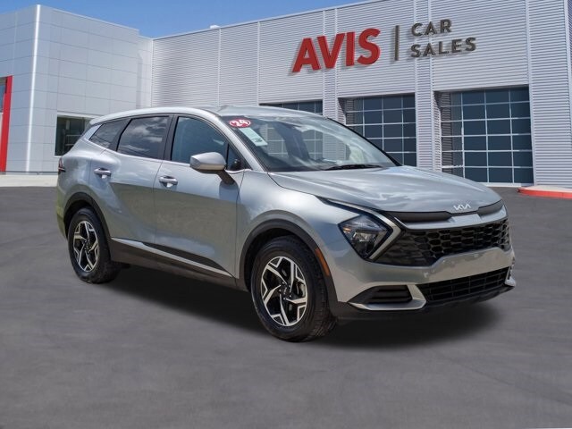 2023 Kia Sportage LX photo 2