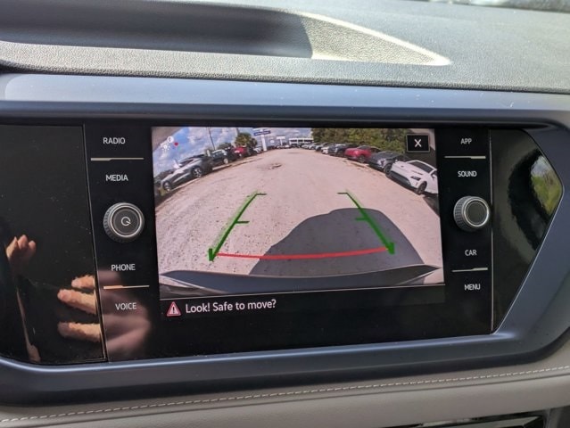 Thumbnail: 2024 Volkswagen Taos - 9