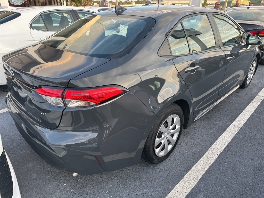 Thumbnail: 2025 Toyota Corolla - 3