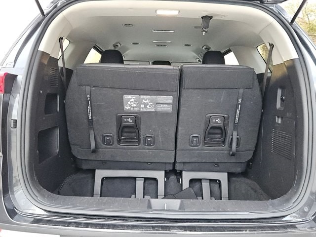 Thumbnail: 2024 Kia Carnival - 26