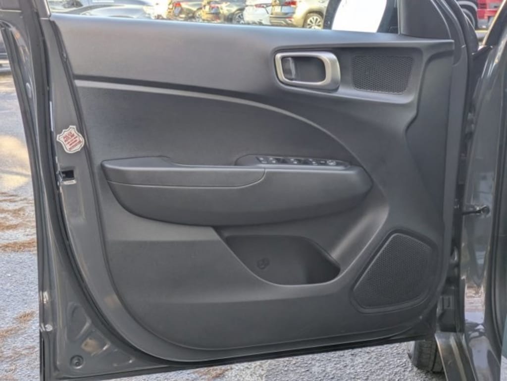 Certified 2025 Hyundai Venue SEL SUV