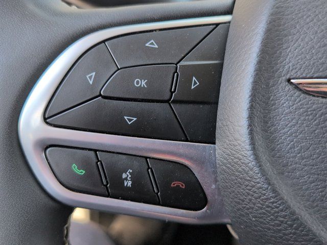 Thumbnail: 2024 Chrysler Voyager - 20