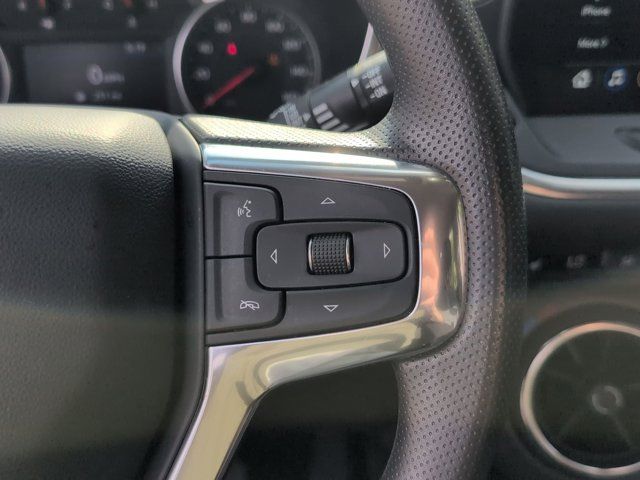 Thumbnail: 2025 Chevrolet Blazer - 21