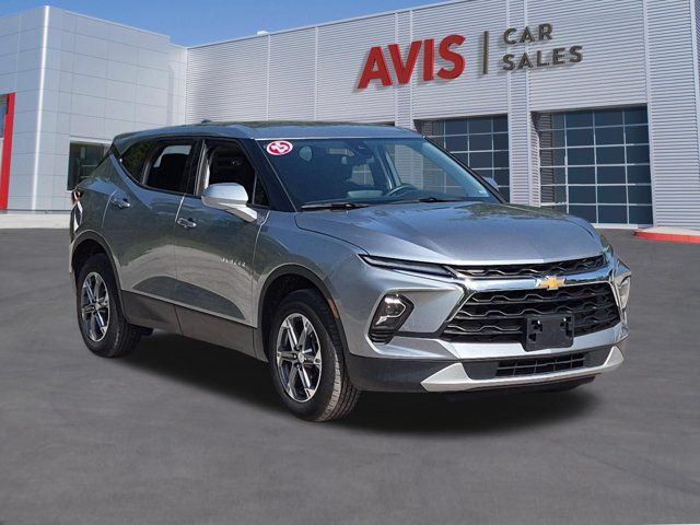 Thumbnail: 2025 Chevrolet Blazer - 3