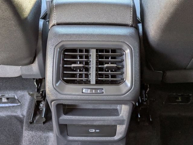 Thumbnail: 2024 Volkswagen Taos - 18