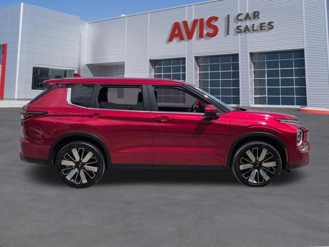 Thumbnail: 2025 Mitsubishi Outlander - 5