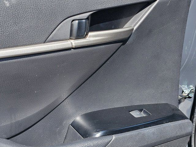 Thumbnail: 2025 Toyota Camry - 25