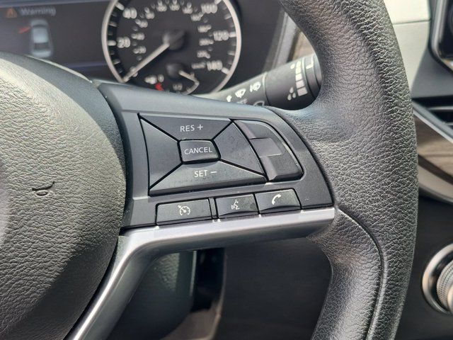 Thumbnail: 2025 Nissan Altima - 21