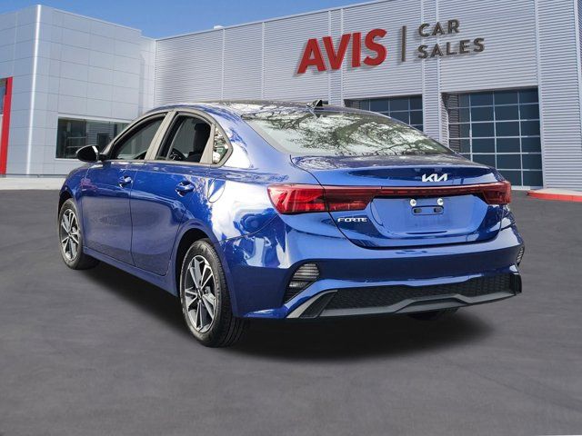 Thumbnail: 2024 Kia Forte - 9