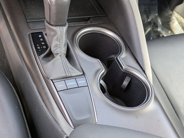 Thumbnail: 2024 Toyota Camry - 23