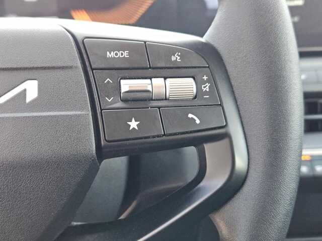 Thumbnail: 2025 Kia K4 - 21