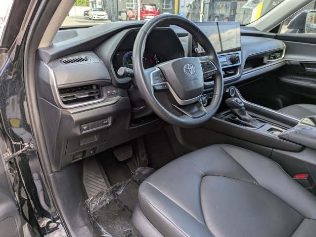 Thumbnail: 2025 Toyota Grand Highlander - 5