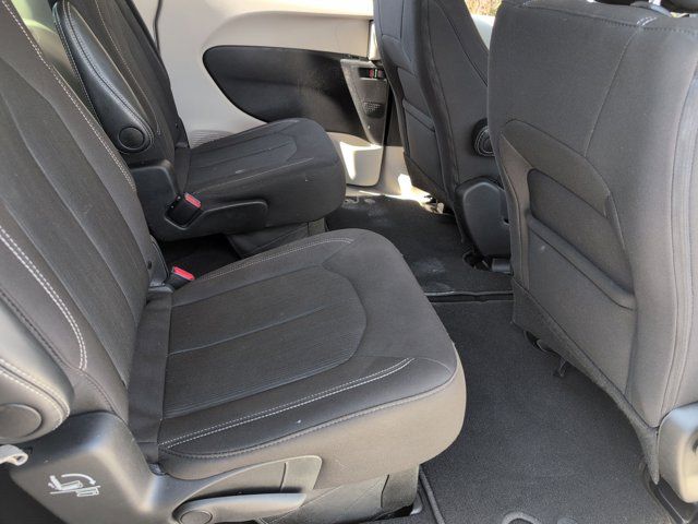 Thumbnail: 2024 Chrysler Voyager - 29