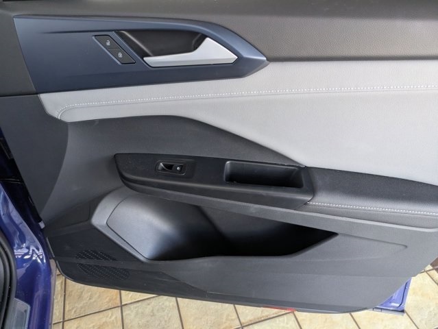 Thumbnail: 2024 Volkswagen Taos - 32