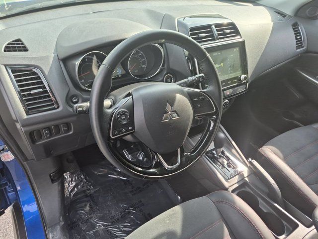 Thumbnail: 2025 Mitsubishi Outlander Sport - 15