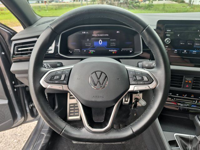 2025 Volkswagen Jetta Sport - Photo 22